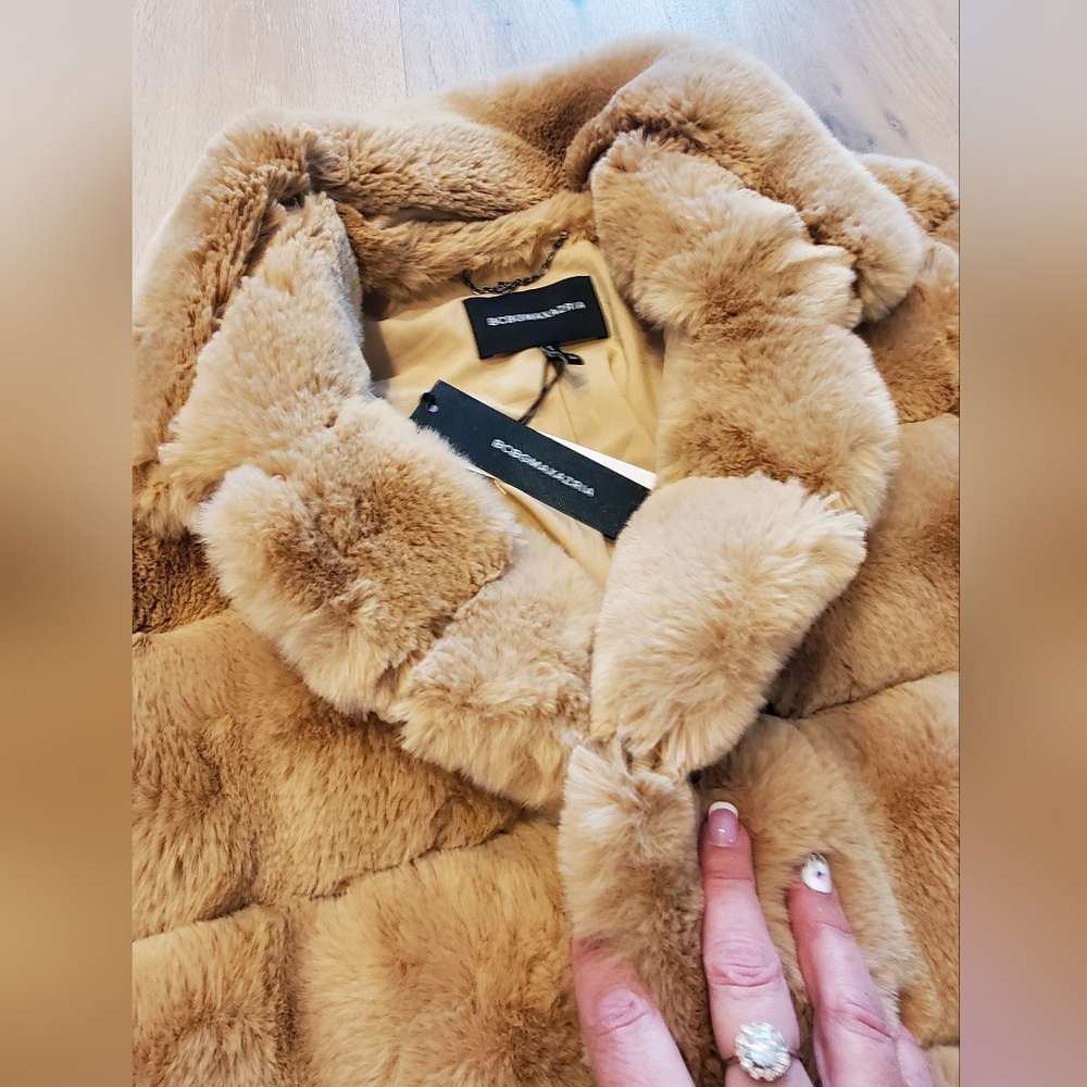 BCBGMaxAzria Tan Teddy Jacket Plush Faux Fur - Picture 6 of 9